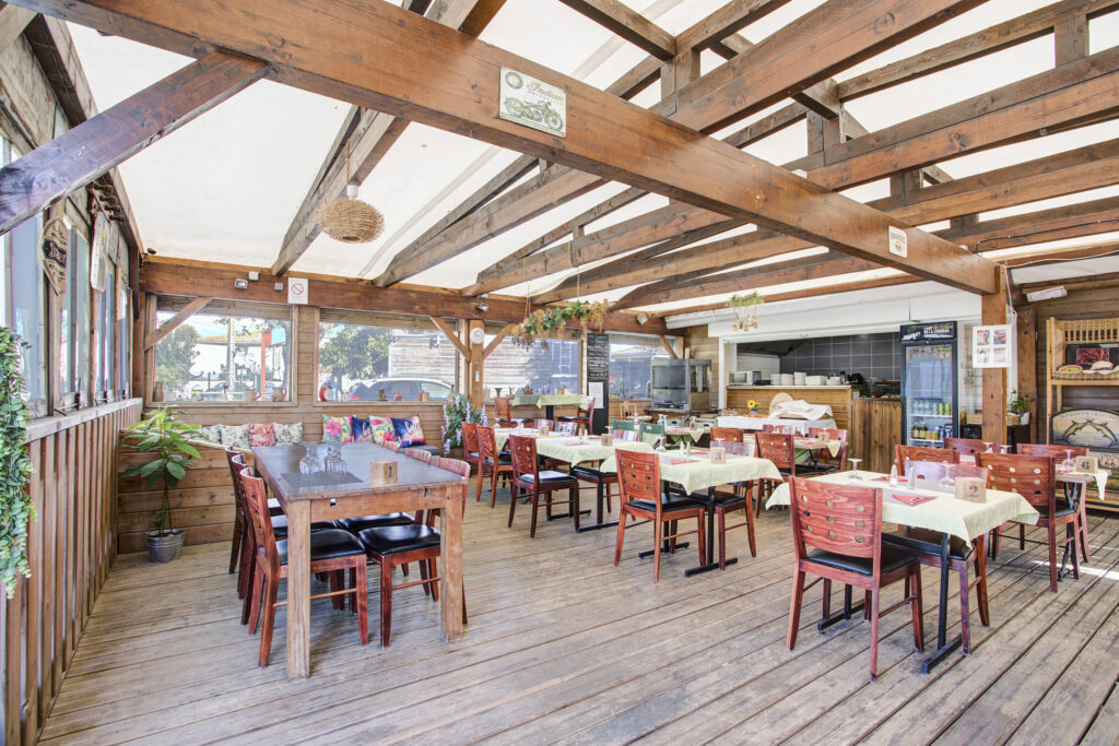 Restaurant de cuisine méditerranéenne à Gruissan au camping barberousse