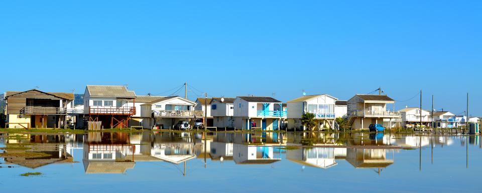les chalets de gruissan plage office de tourisme gruissan 962